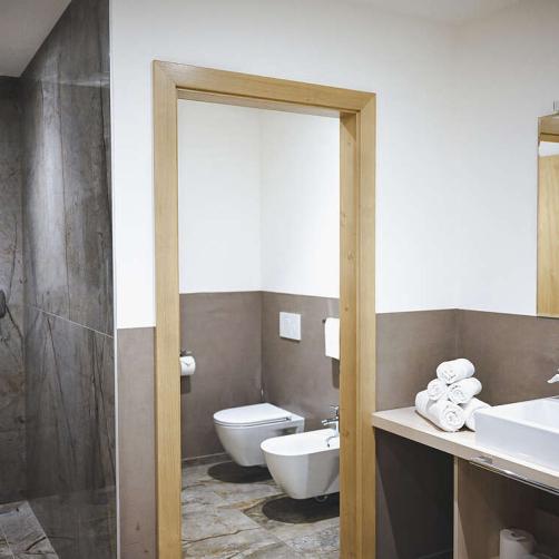 Zimmer, Suiten & Appartements